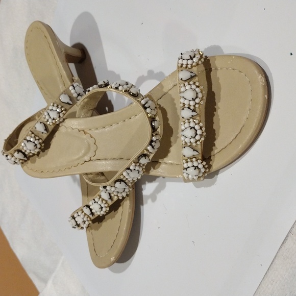 Shoes - Beige 2 inch heel white embossed sandal.